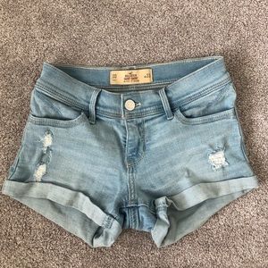 Hollister Size 00 Low Rise Denim Shorts